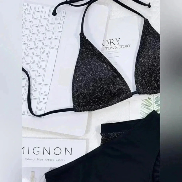 Sparkly Glitter Halter Bikini Swimsuit With Beach - Picture 5 of 5